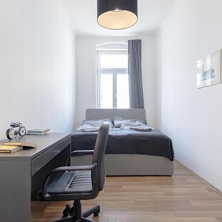 Explore Vienna 2Br And 1Lr Retreat Near Westbahnhof Extérieur photo