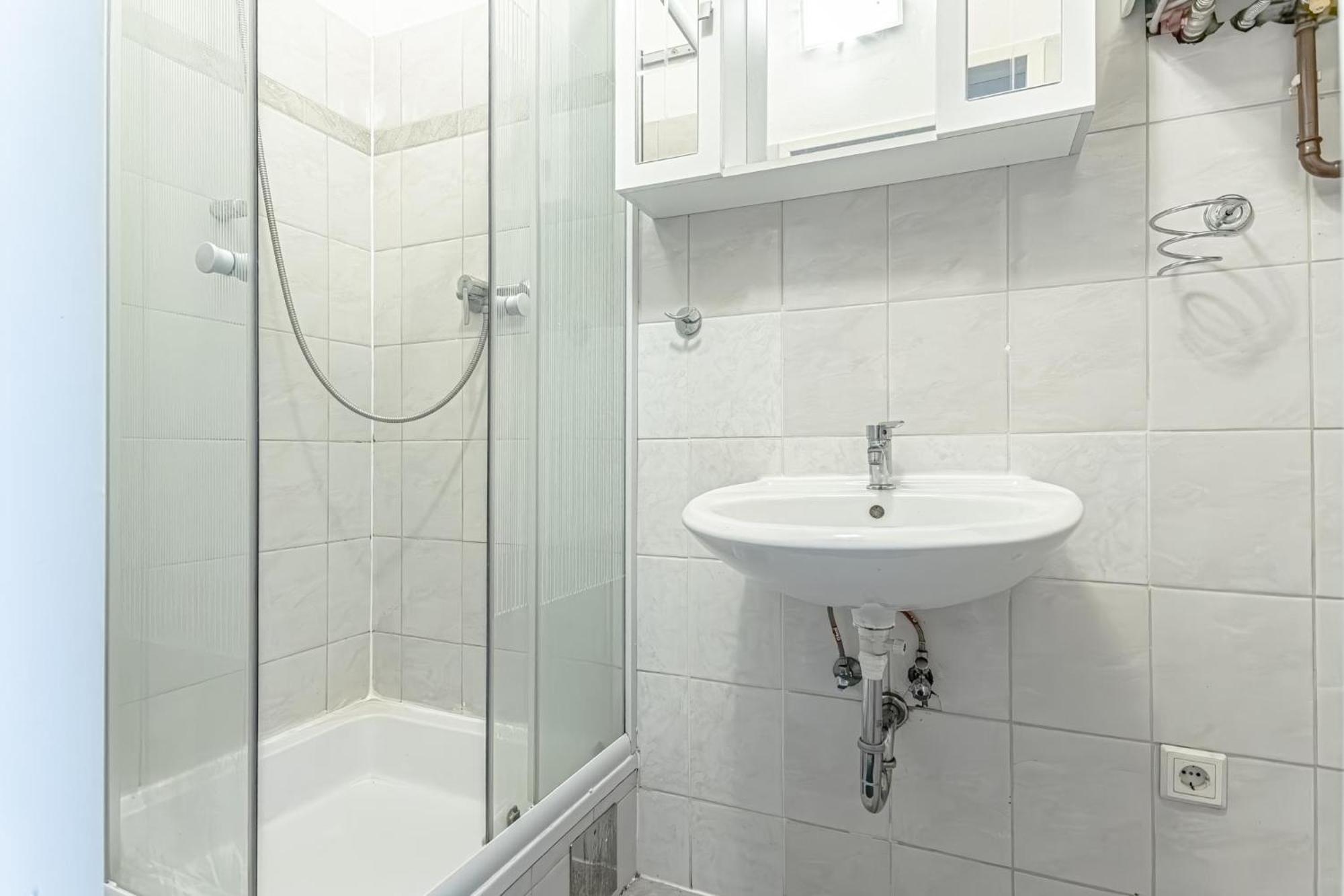 Explore Vienna 2Br And 1Lr Retreat Near Westbahnhof Extérieur photo